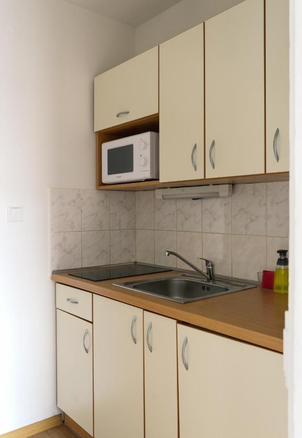 Happy Days Sokolska Apartment Prague